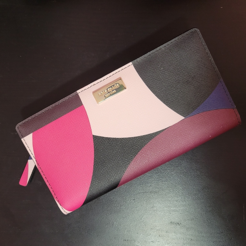 Kate Spade Pink and Black Women's Wallet